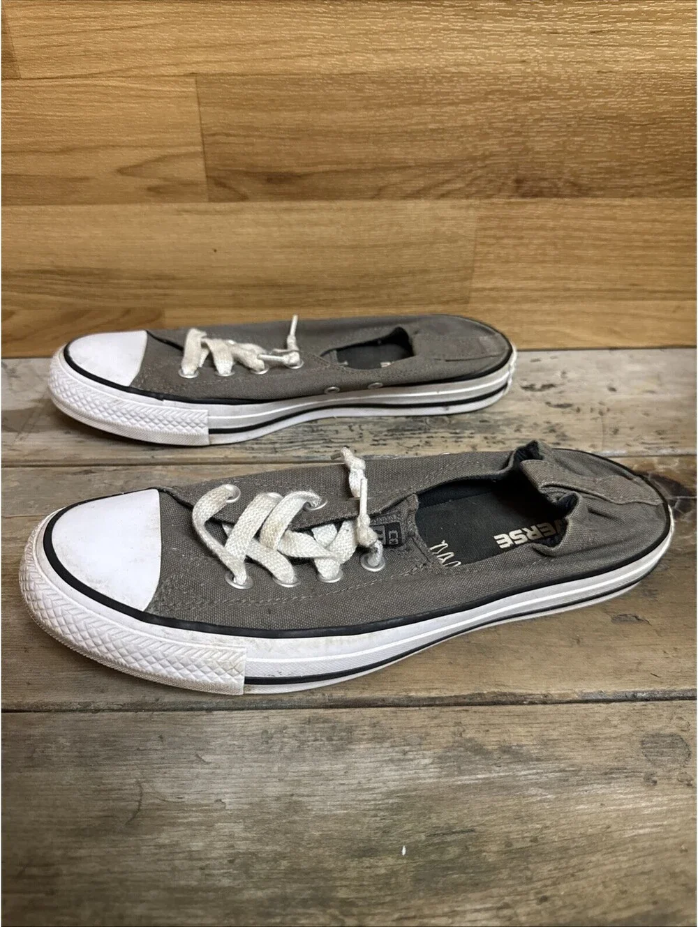 converse all star Low Top Women’s Sneakers Gray Textile Size 9 US